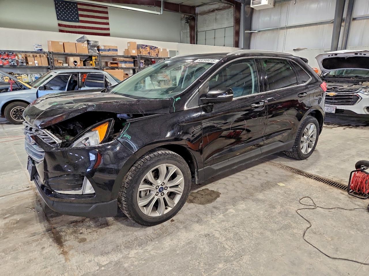 FORD EDGE TITANIUM
