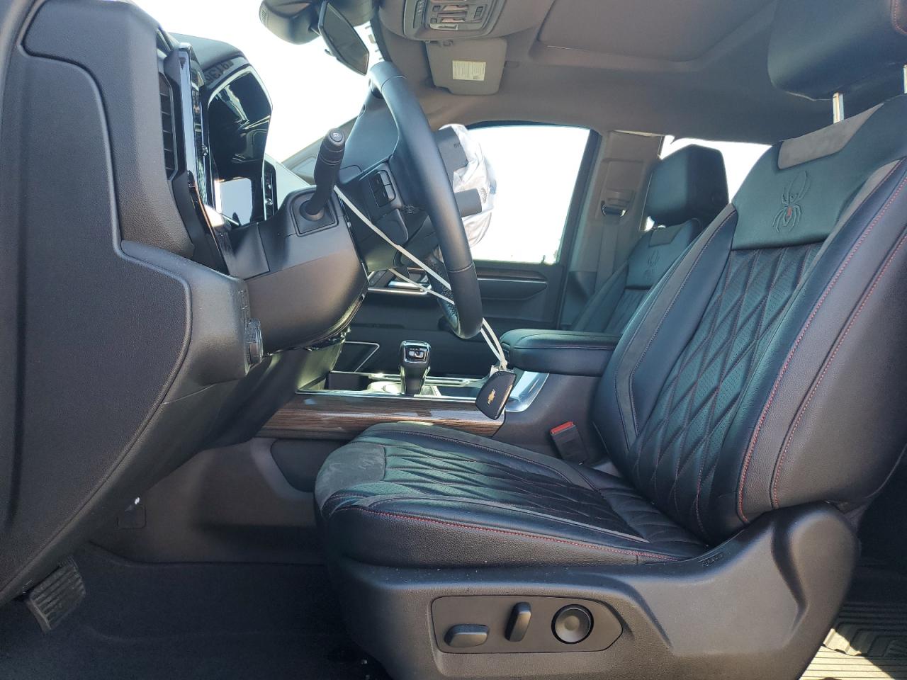 CHEVROLET SILVERADO K1500 RST