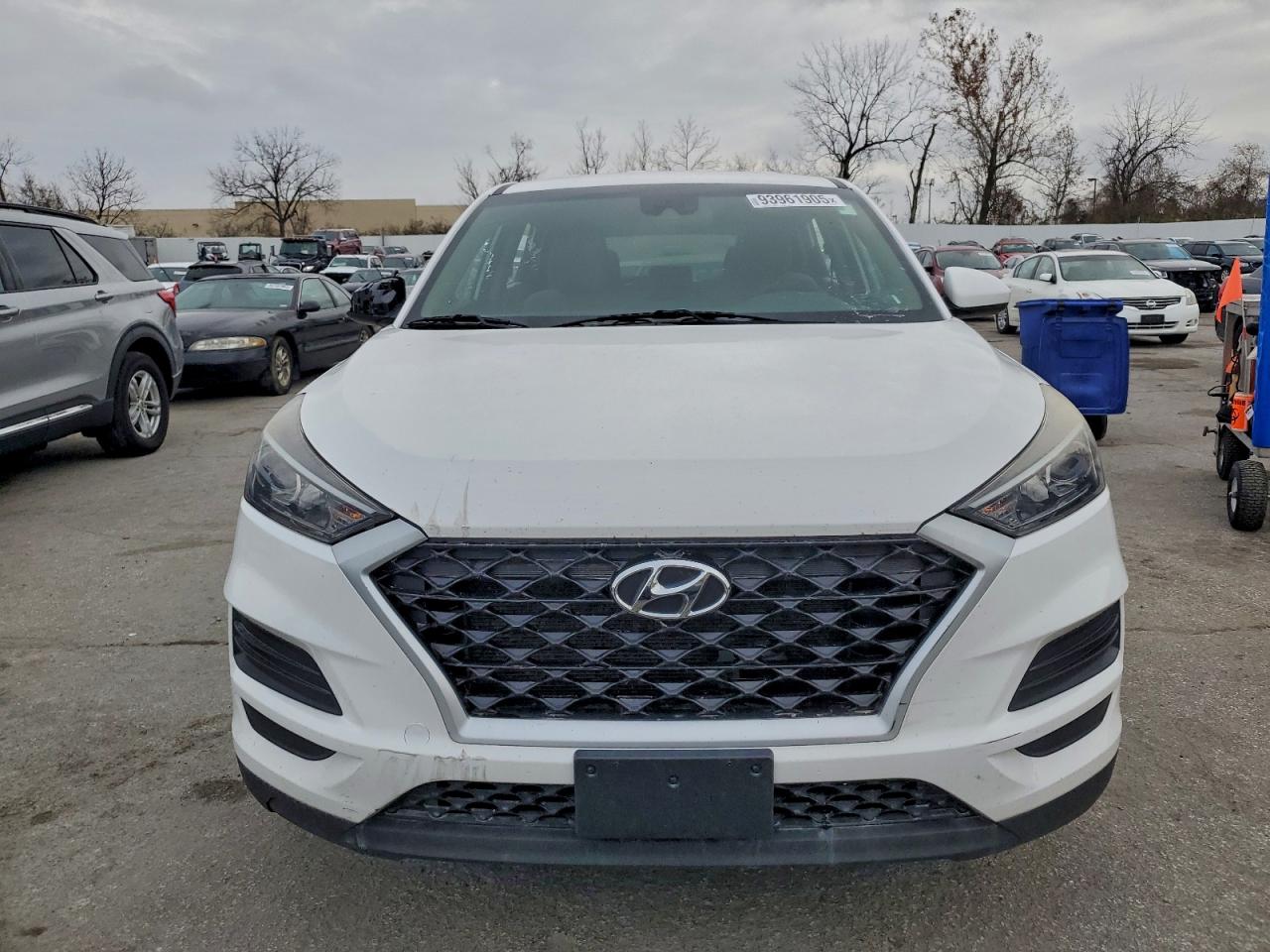 Lot #3310314954 2019 HYUNDAI TUCSON SE