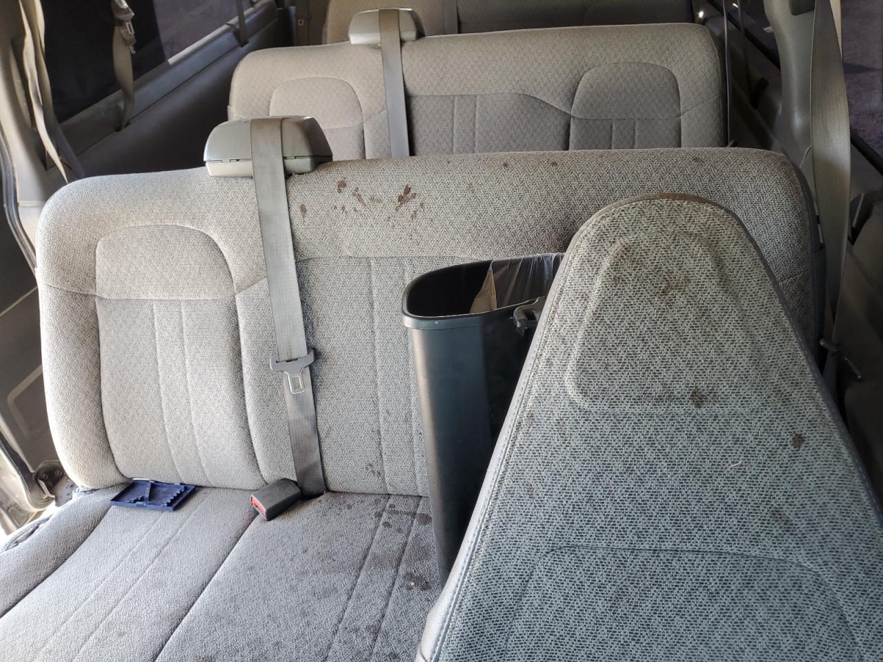 CHEVROLET EXPRESS LT