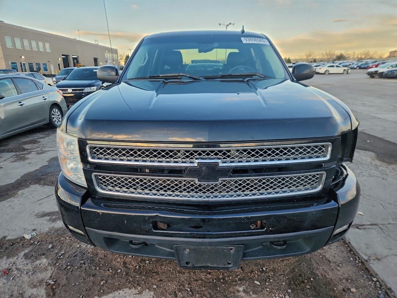 CHEVROLET SILVERADO K1500 LTZ