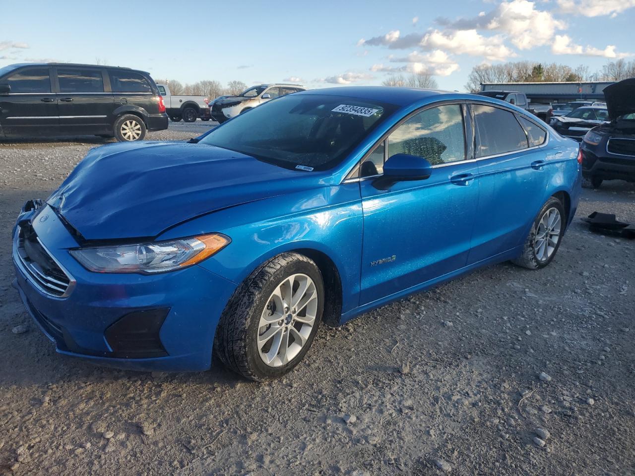 FORD FUSION SE