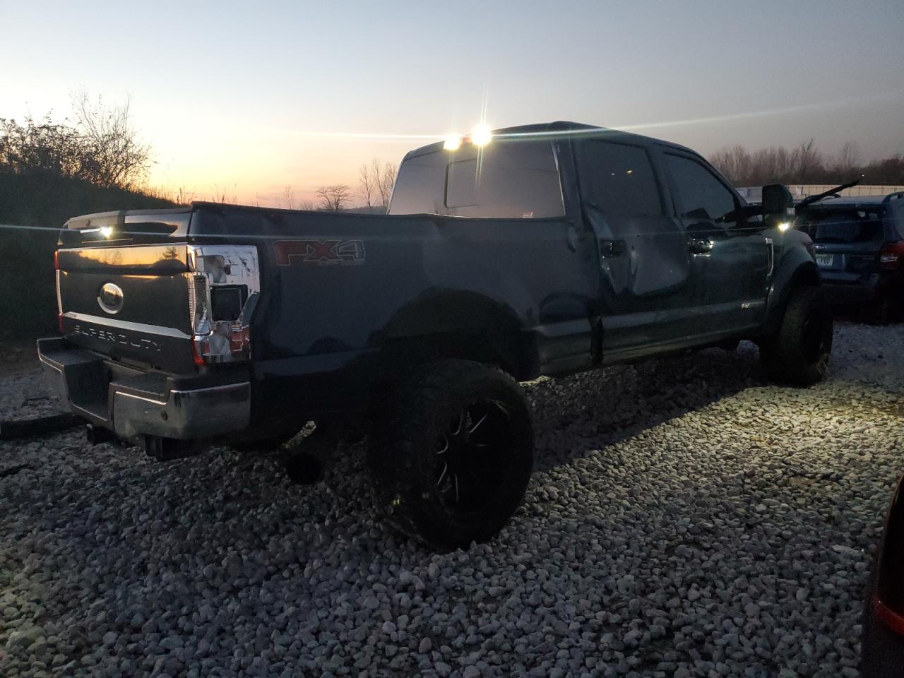 FORD F-250 SUPER DUTY