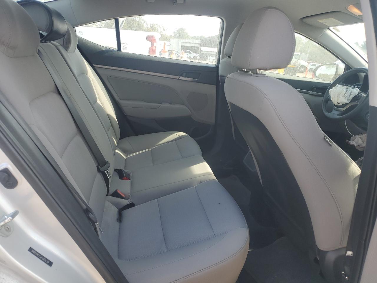 Lot #3302811929 2018 HYUNDAI ELANTRA SE