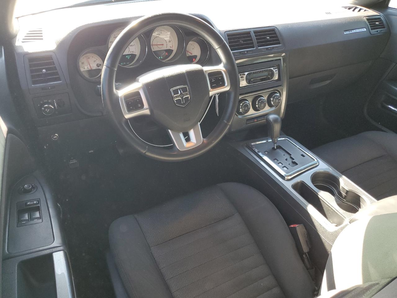 DODGE CHALLENGER SXT