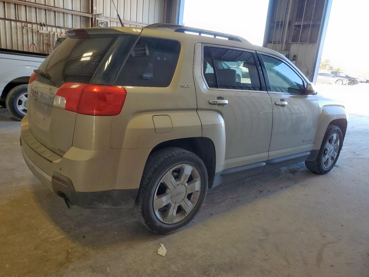 GMC TERRAIN SLT