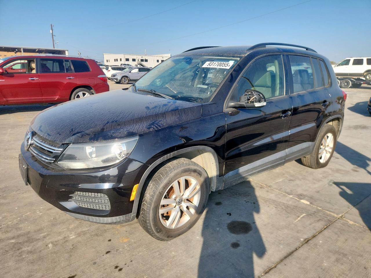 VOLKSWAGEN TIGUAN S