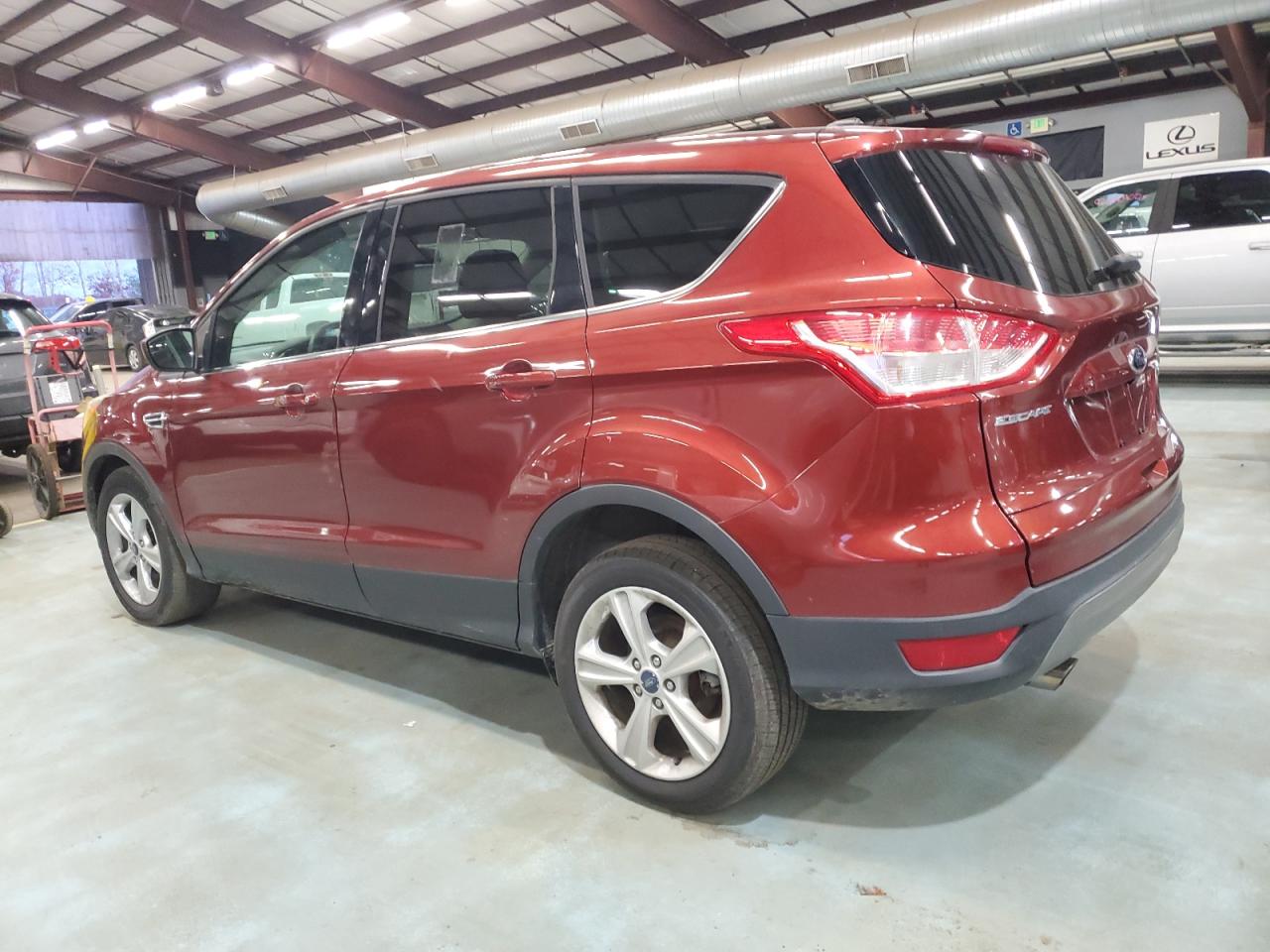 FORD ESCAPE SE