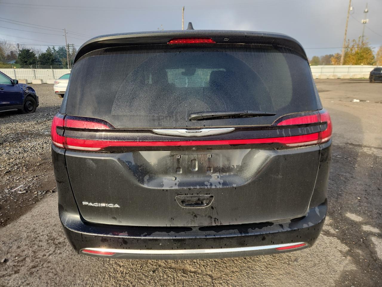 CHRYSLER PACIFICA TOURING L