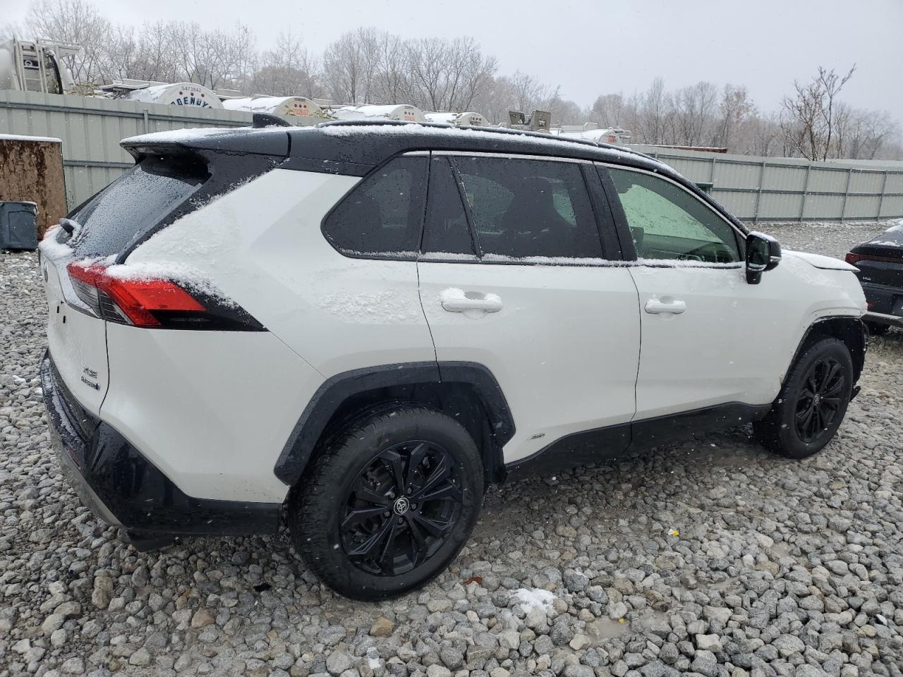 TOYOTA RAV4 XSE