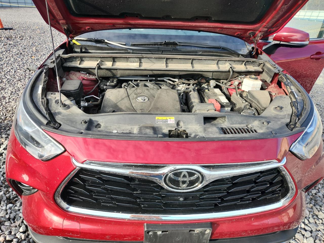 TOYOTA HIGHLANDER PLATINUM