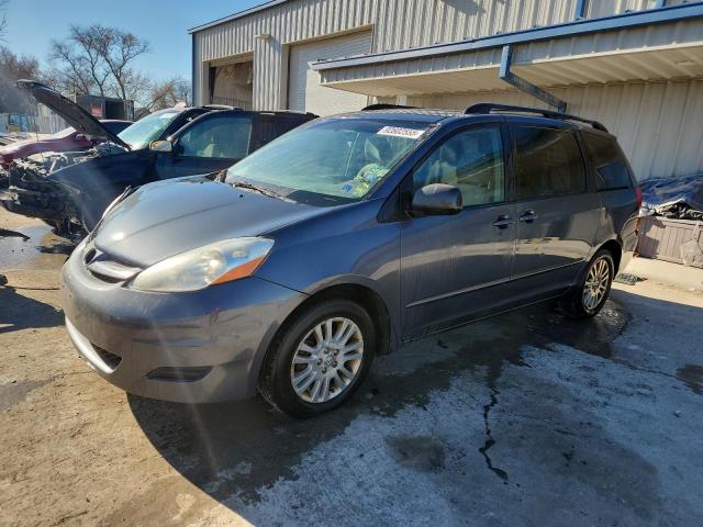 Global Auto Auctions: 2009 TOYOTA SIENNA CE