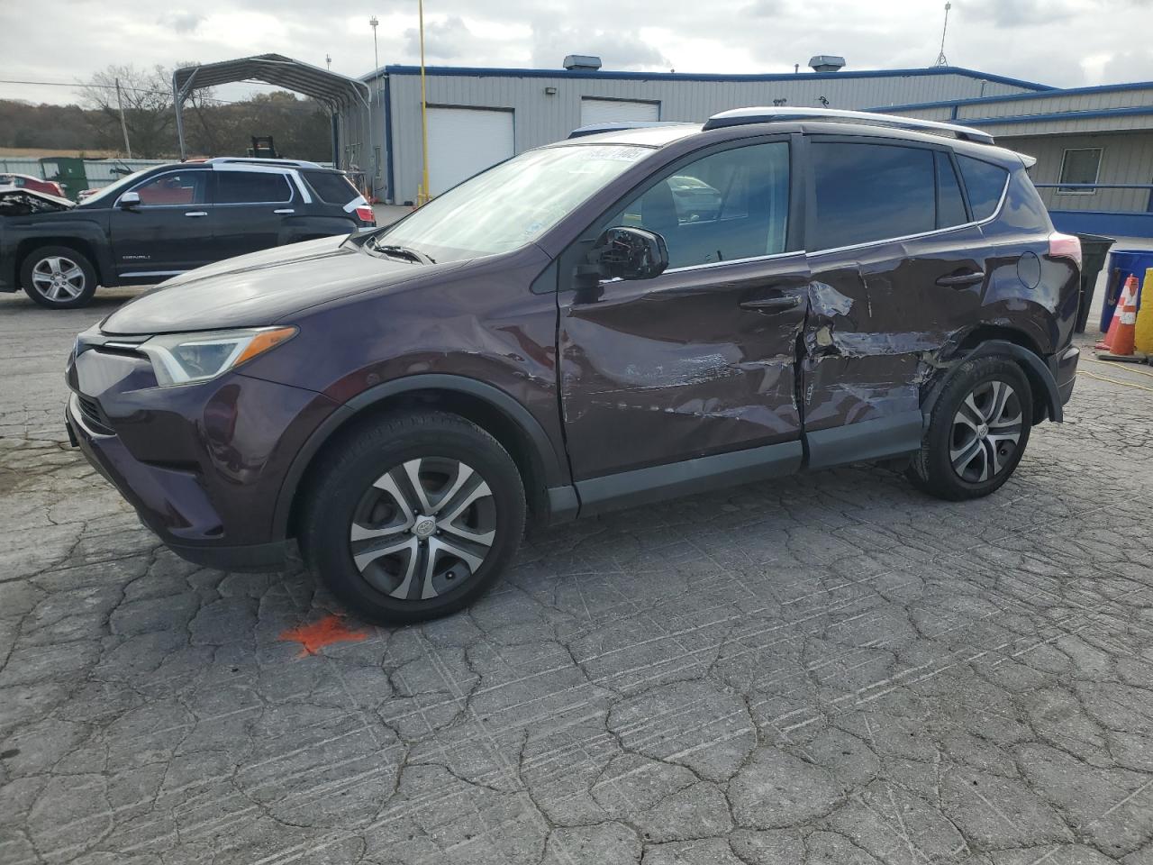 Lot #3297082531 2016 TOYOTA RAV4 LE
