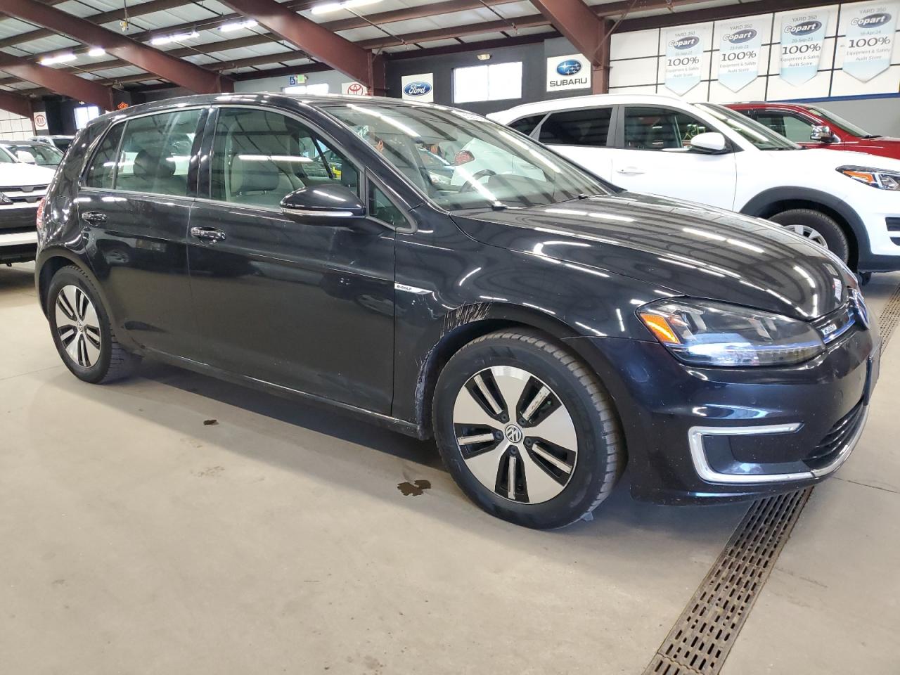 VOLKSWAGEN E-GOLF SEL PREMIUM