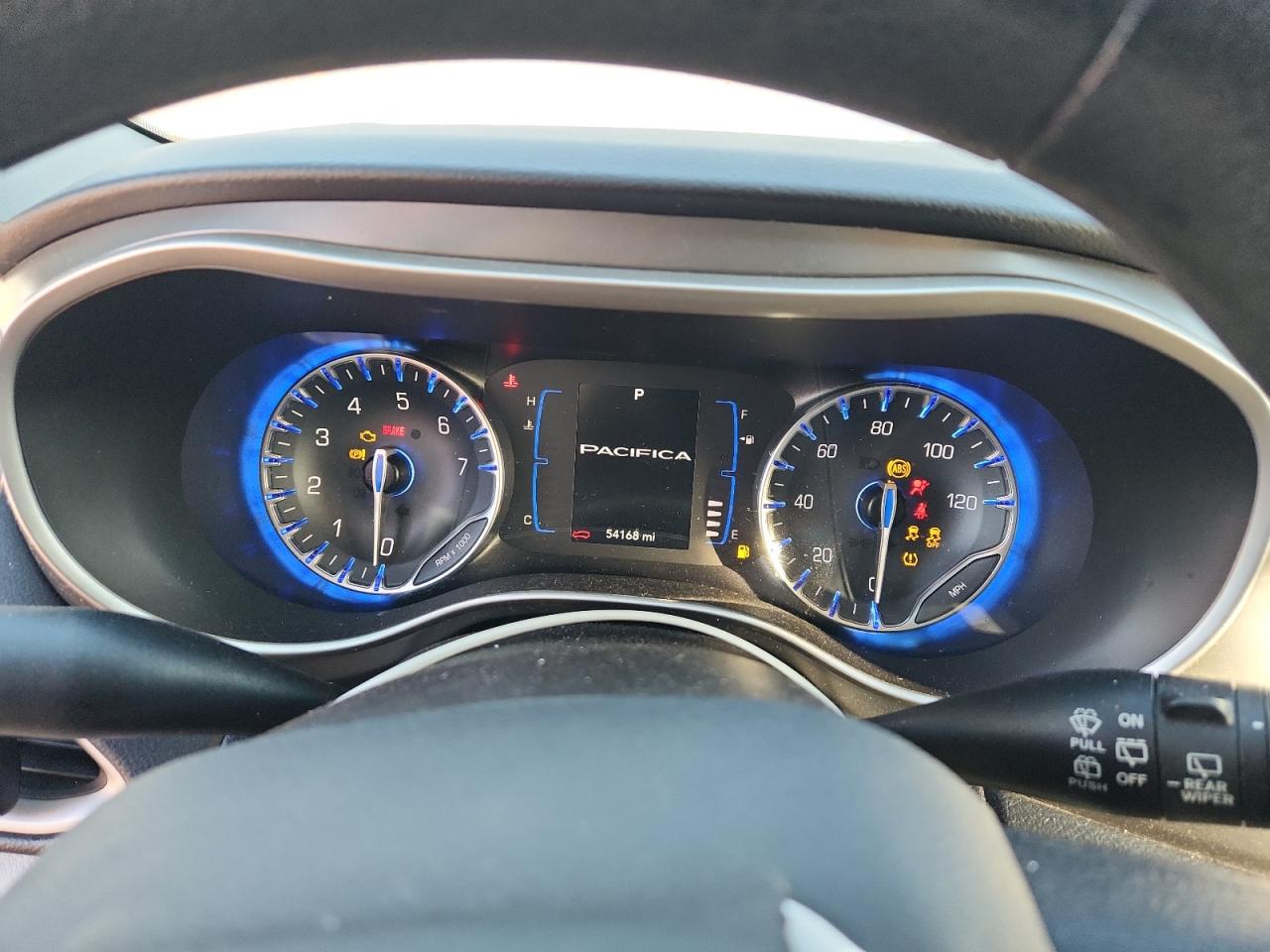 CHRYSLER PACIFICA TOURING