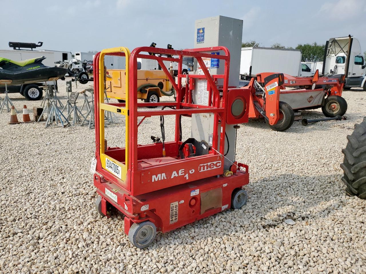 Lot #3302833890 2023 MEC UNKNOWN