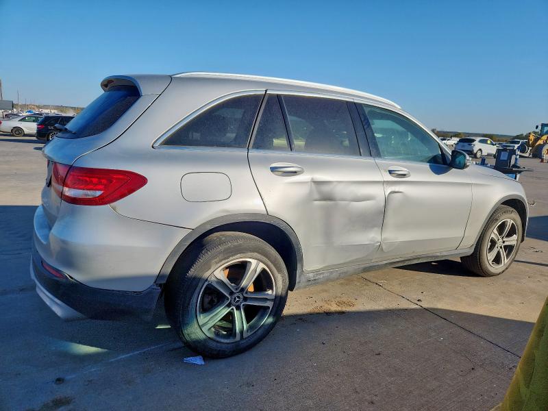 2017 MERCEDES-BENZ GLC 300 #3296881823