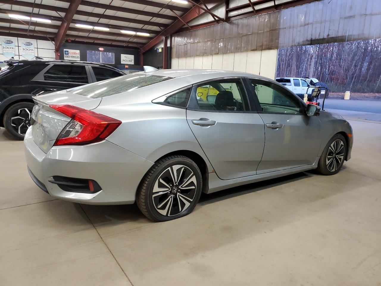 Lot #3296355117 2016 HONDA CIVIC EXL
