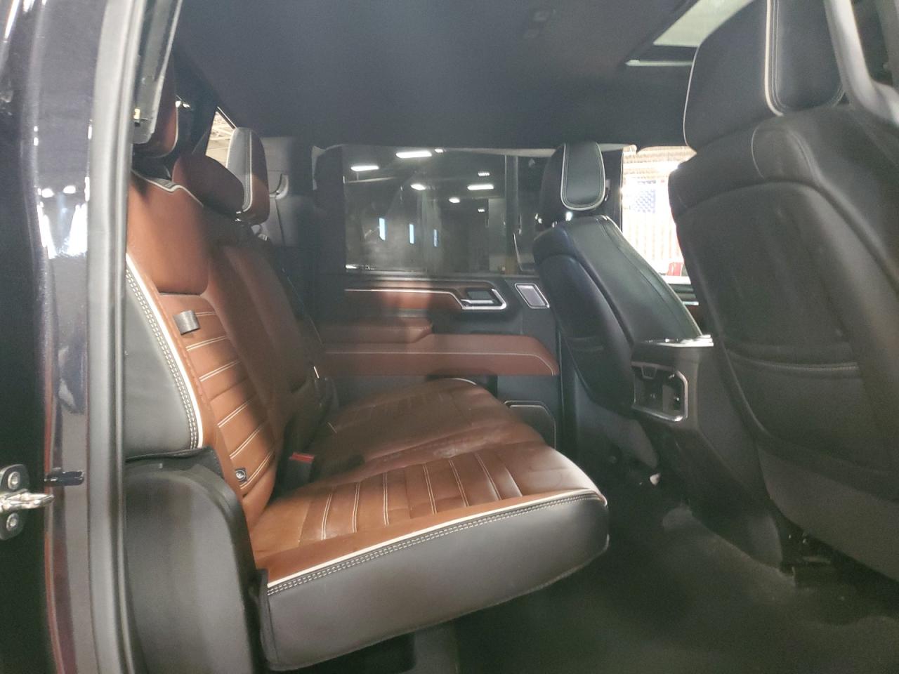 GMC SIERRA K2500 DENALI ULTIMATE