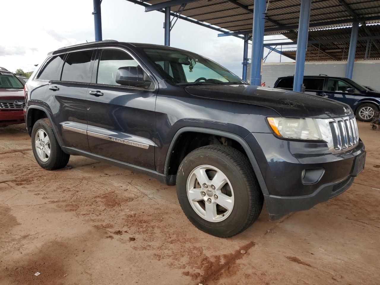 JEEP GRAND CHEROKEE LAREDO