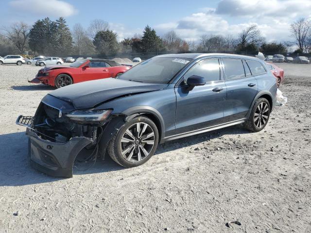 2020 VOLVO V60 CROSS #3301809331
