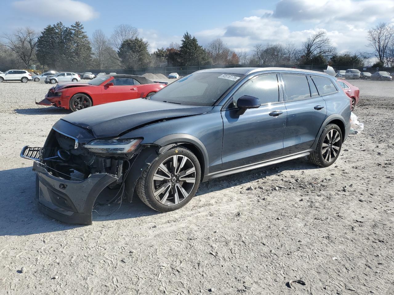 VOLVO V60 T5 MOMENTUM