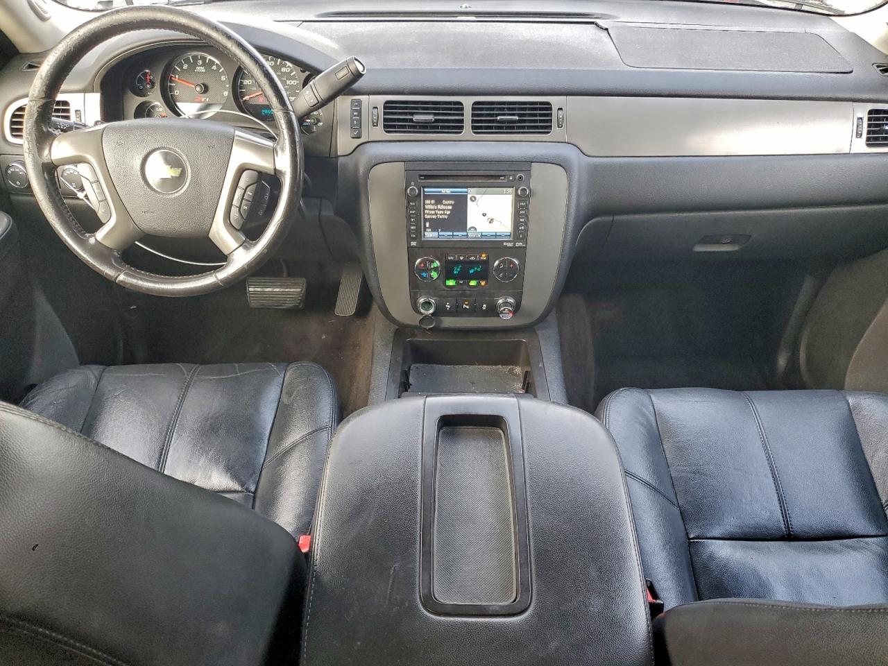 CHEVROLET TAHOE K1500 LT