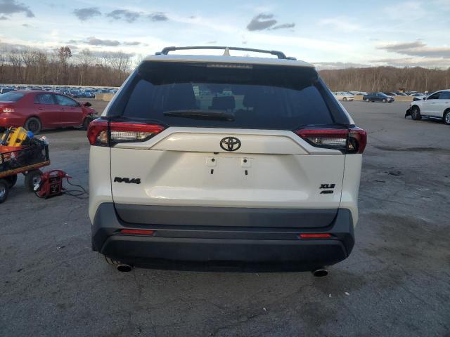2021 TOYOTA RAV4 XLE P #3312424665