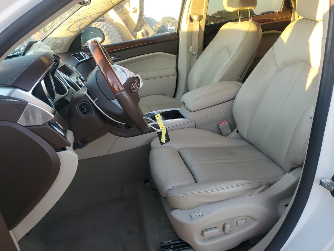 CADILLAC SRX LUXURY COLLECTION