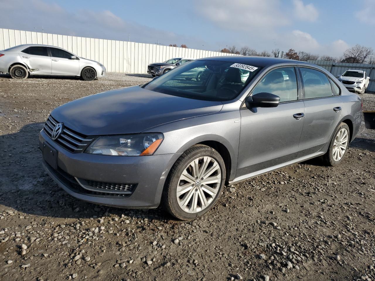 VOLKSWAGEN PASSAT S