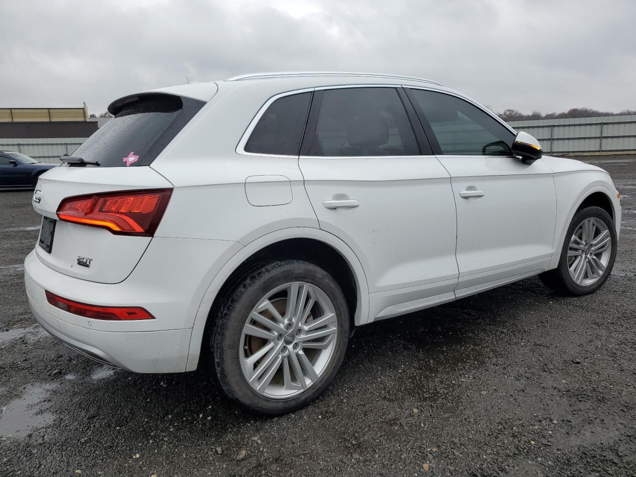 AUDI Q5 PREMIUM PLUS