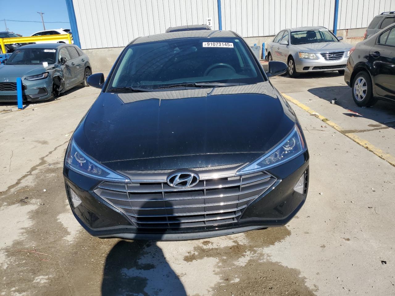 HYUNDAI ELANTRA SEL