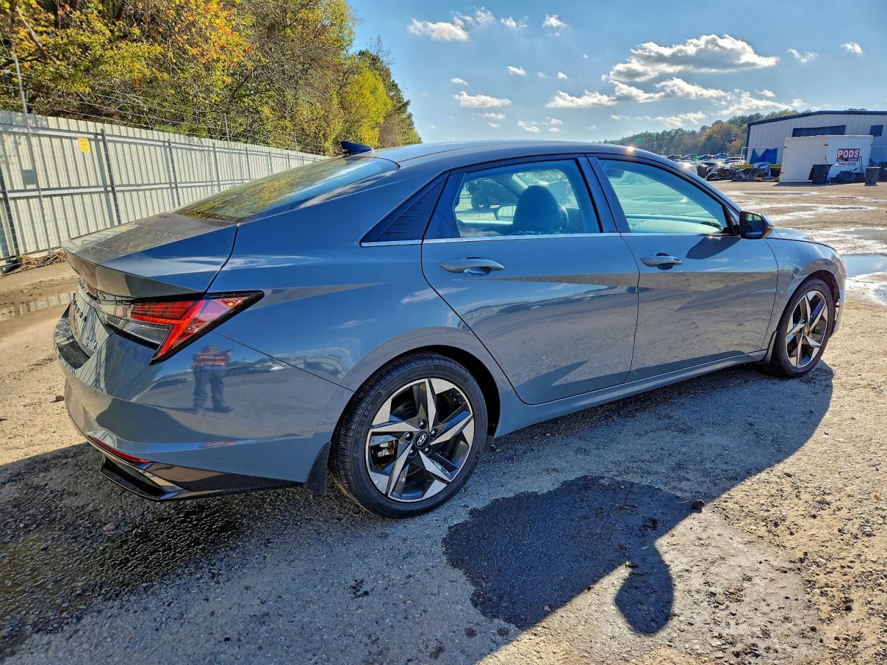 HYUNDAI ELANTRA LIMITED