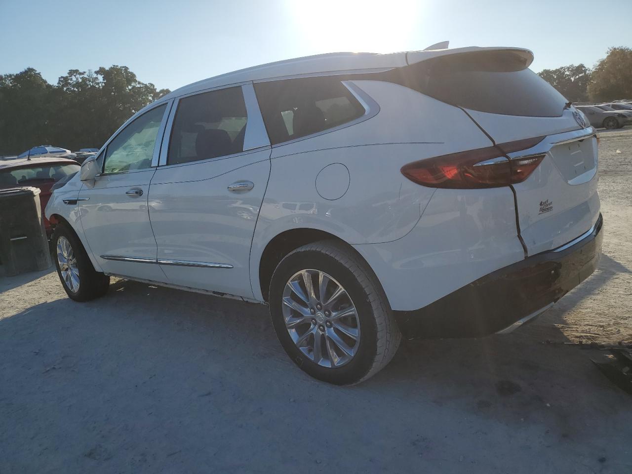 BUICK ENCLAVE ESSENCE