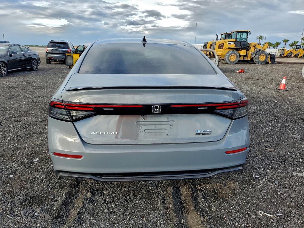 HONDA ACCORD HYBRID SPORT-L