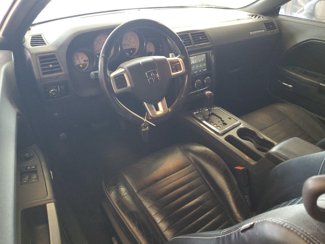 DODGE CHALLENGER SXT