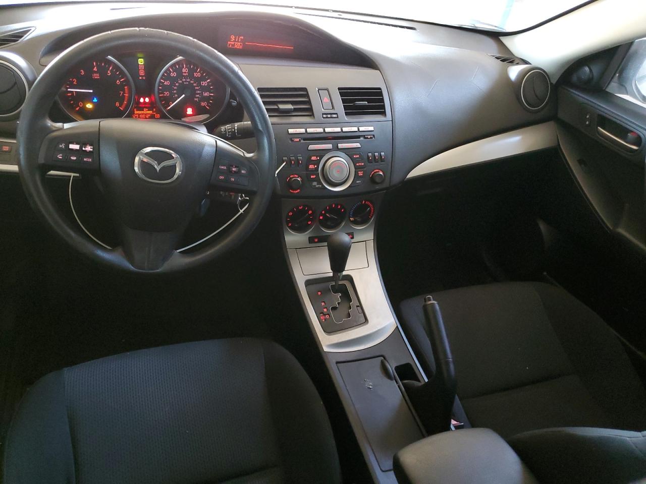 MAZDA 3 I