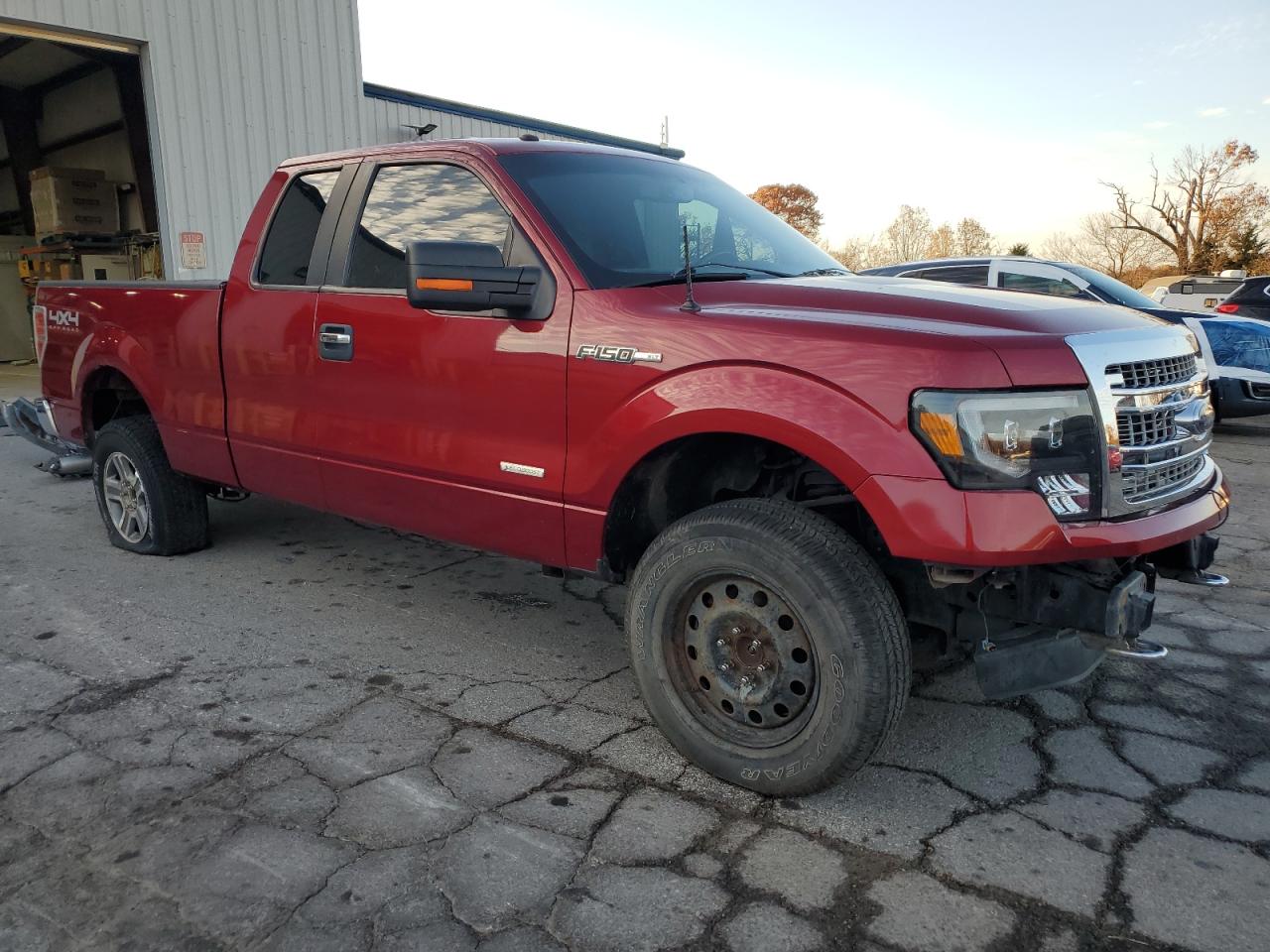 FORD F-150 SUPER CAB