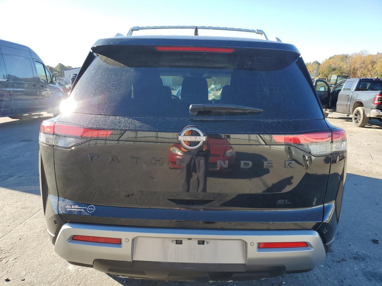 NISSAN PATHFINDER SL