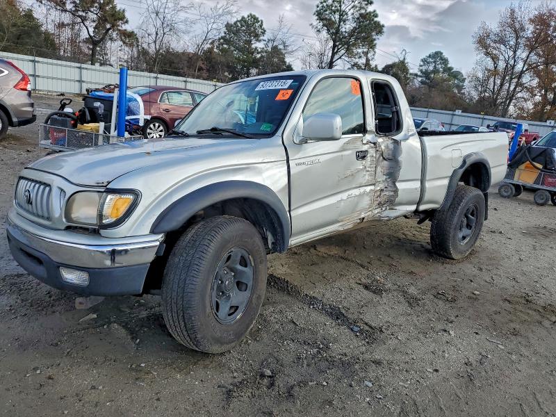 2004 TOYOTA TACOMA XTR #3297147577