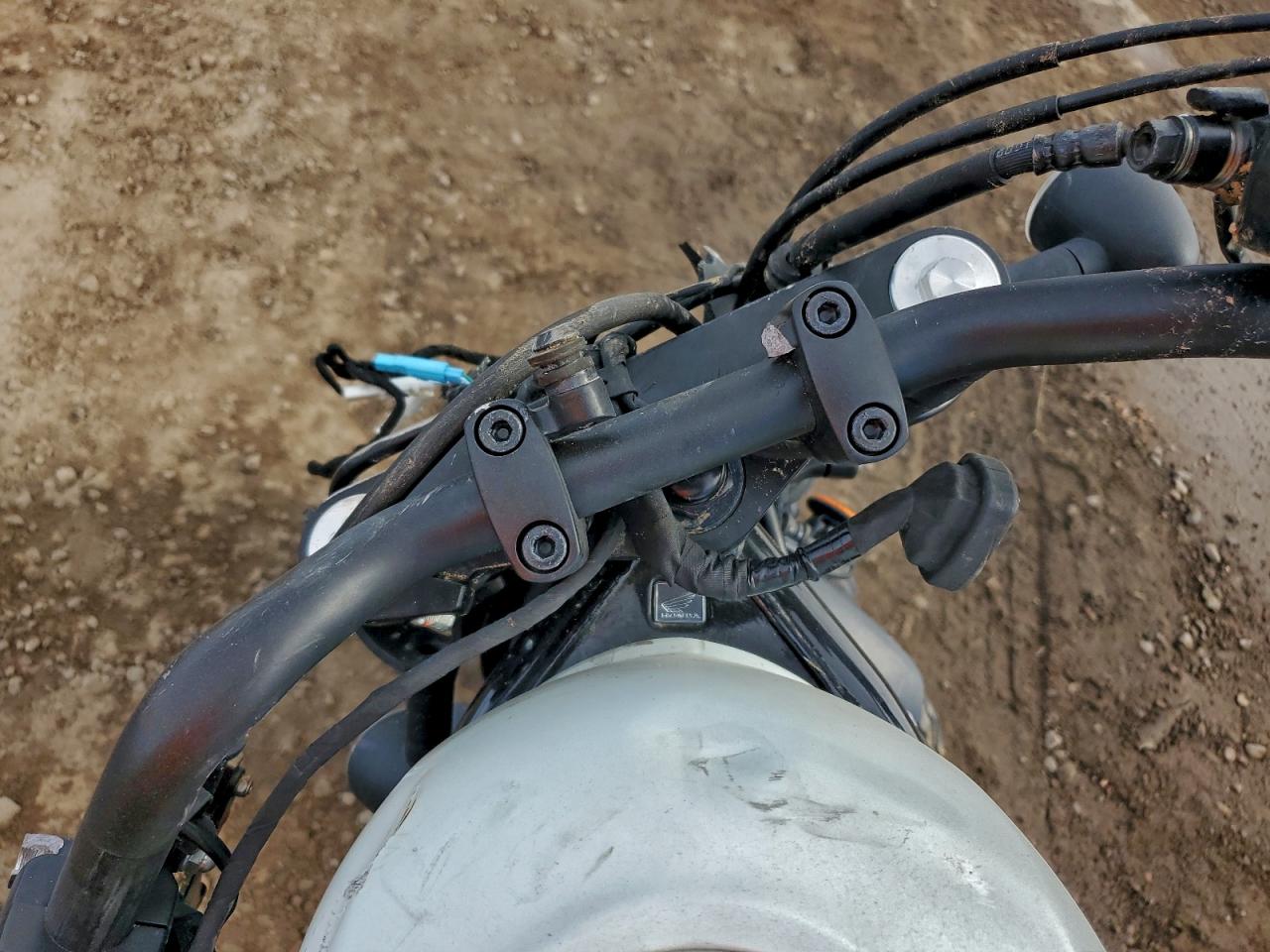 Lot #3311639257 2021 HONDA CMX500 A