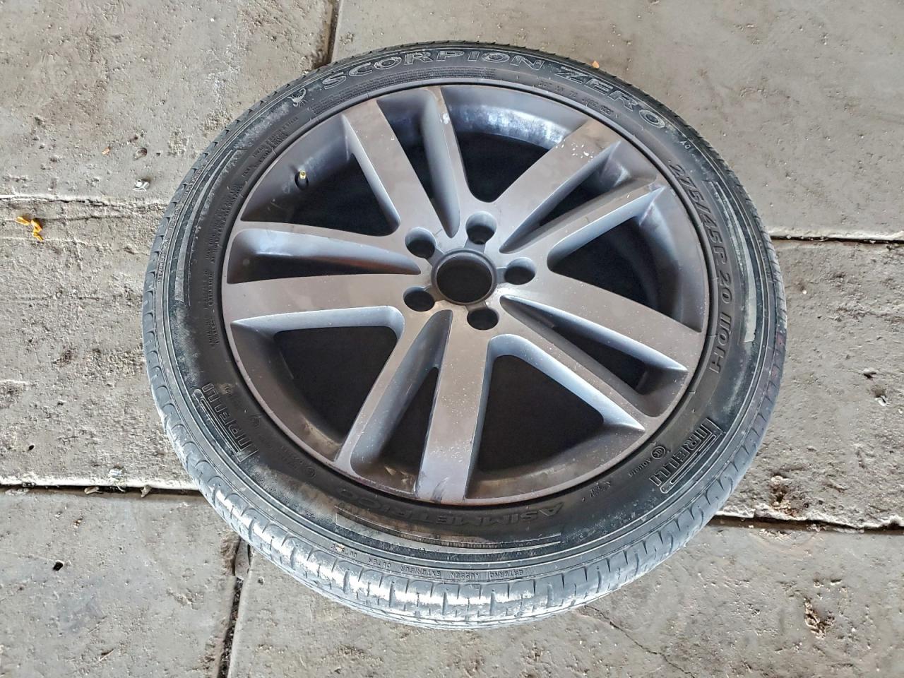 AUDI Q7 PREMIUM PLUS