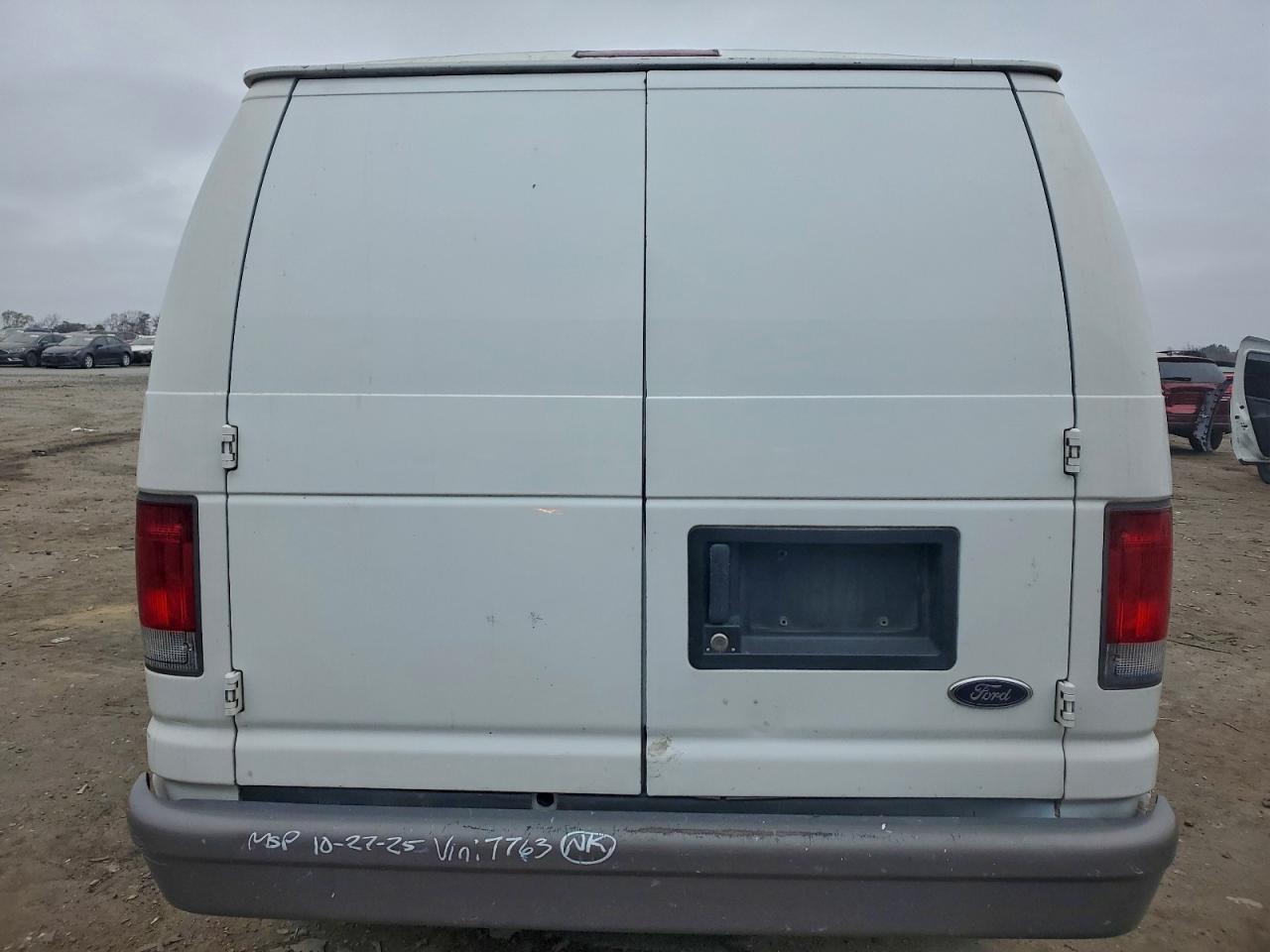 Lot #3301847437 2005 FORD E250