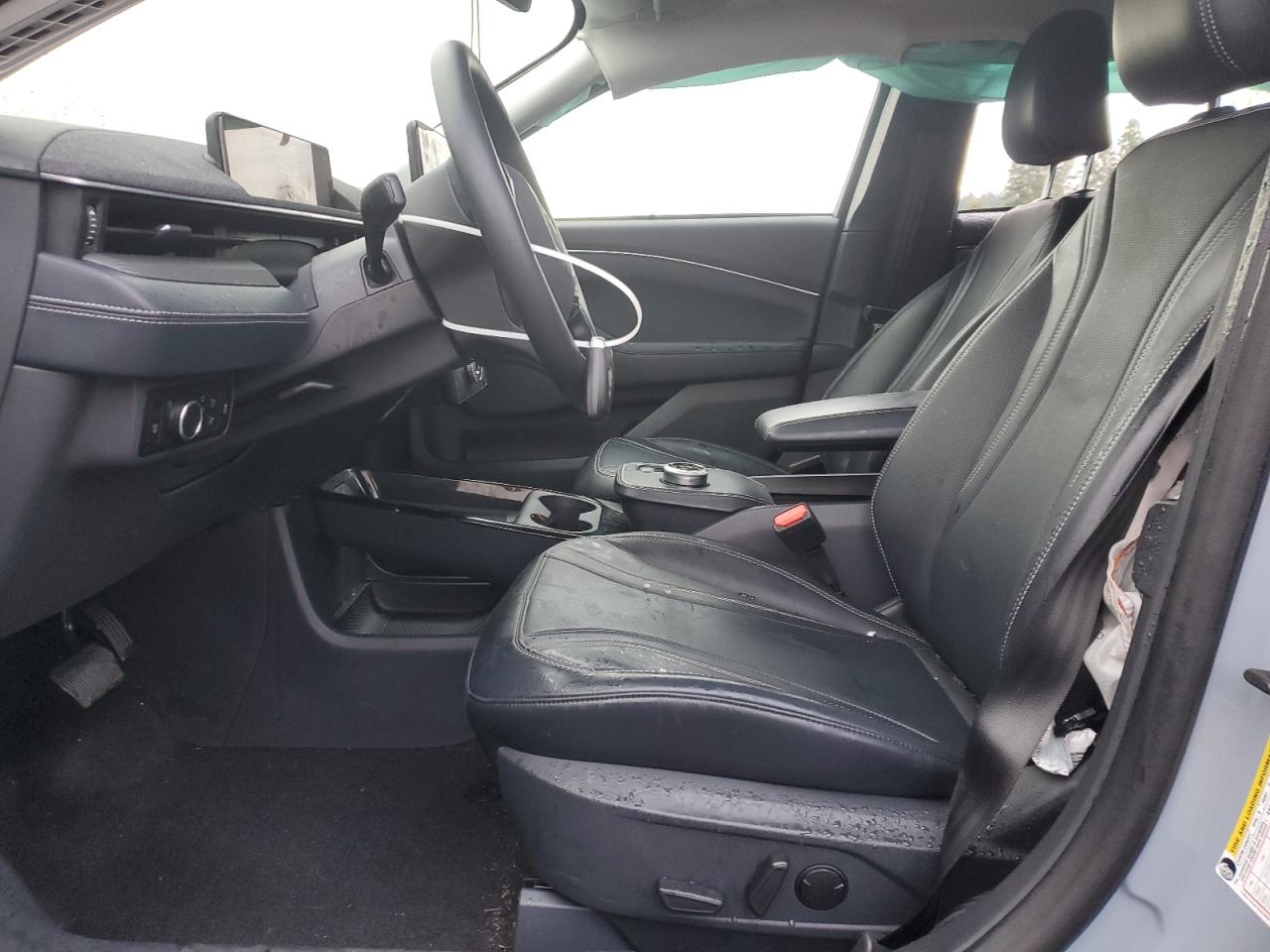 FORD MUSTANG PREMIUM