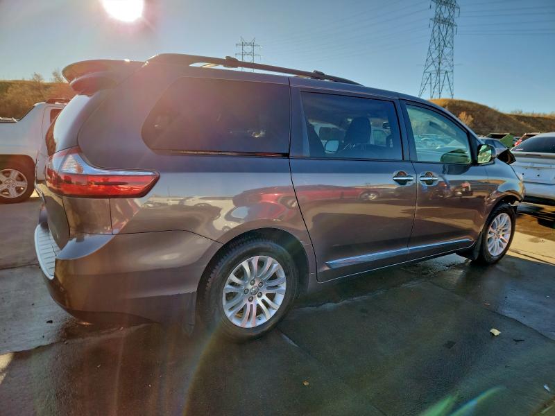 2015 TOYOTA SIENNA XLE #3304309998