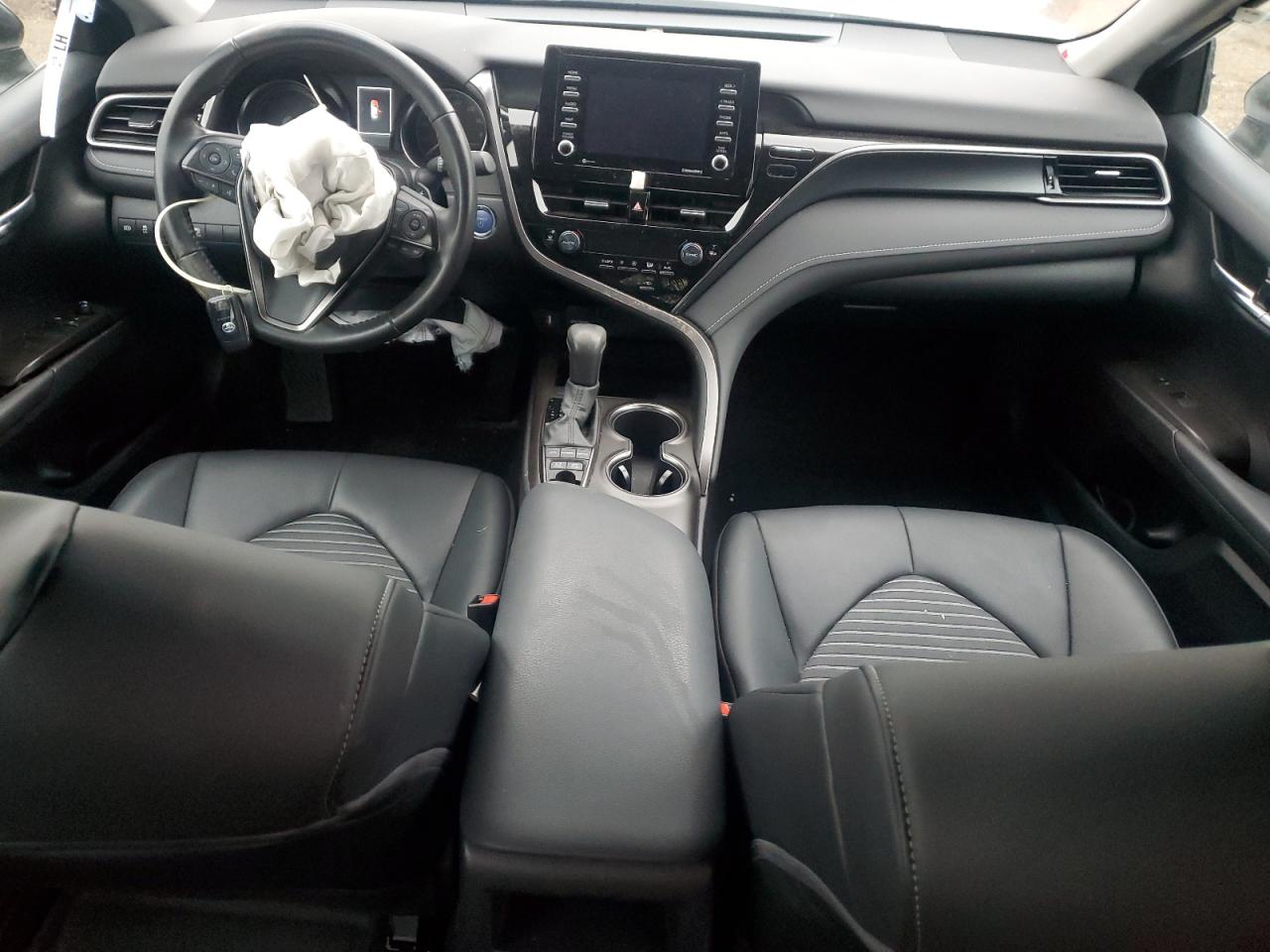 TOYOTA CAMRY SE NIGHT SHADE