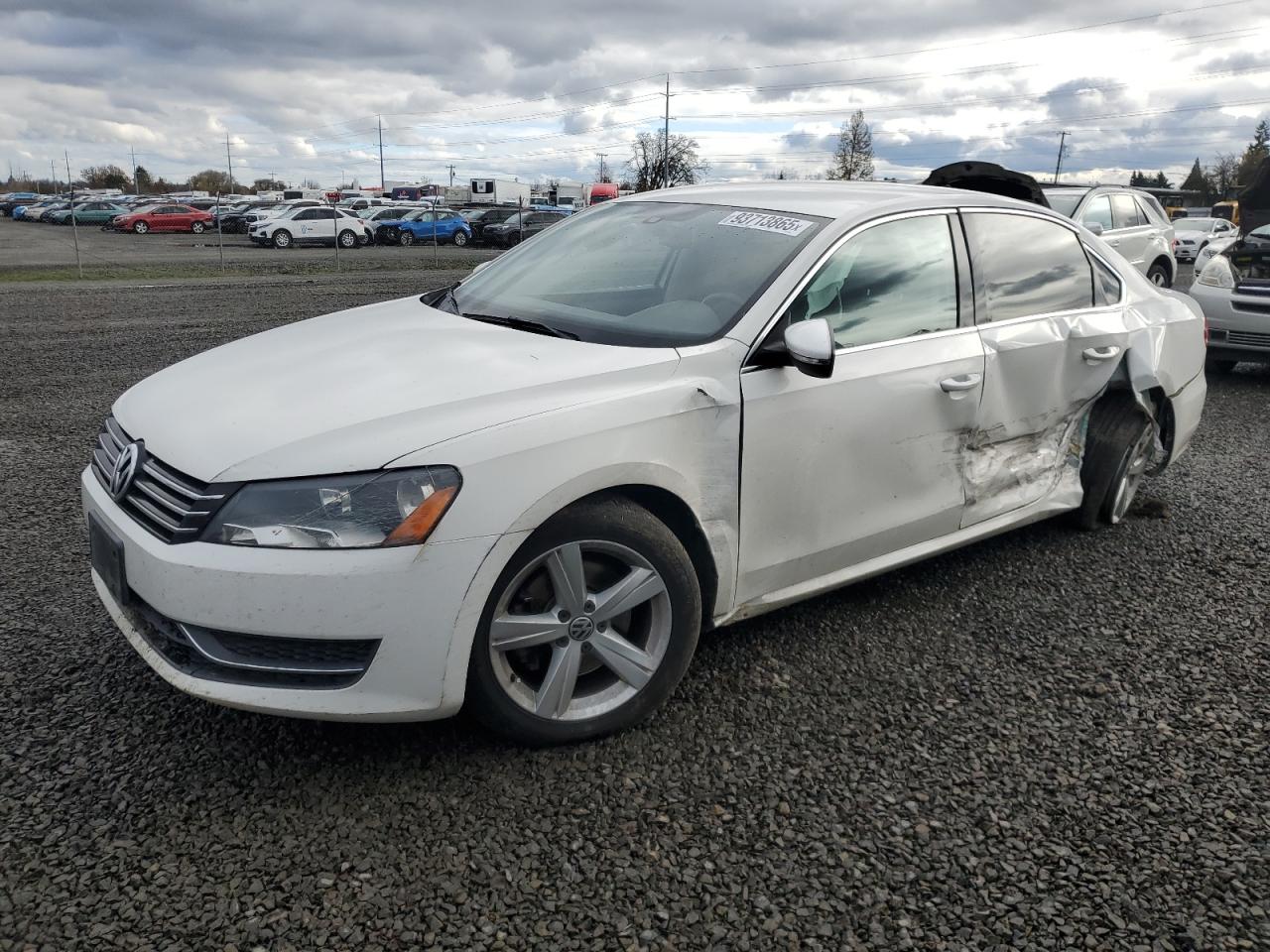 VOLKSWAGEN PASSAT SE