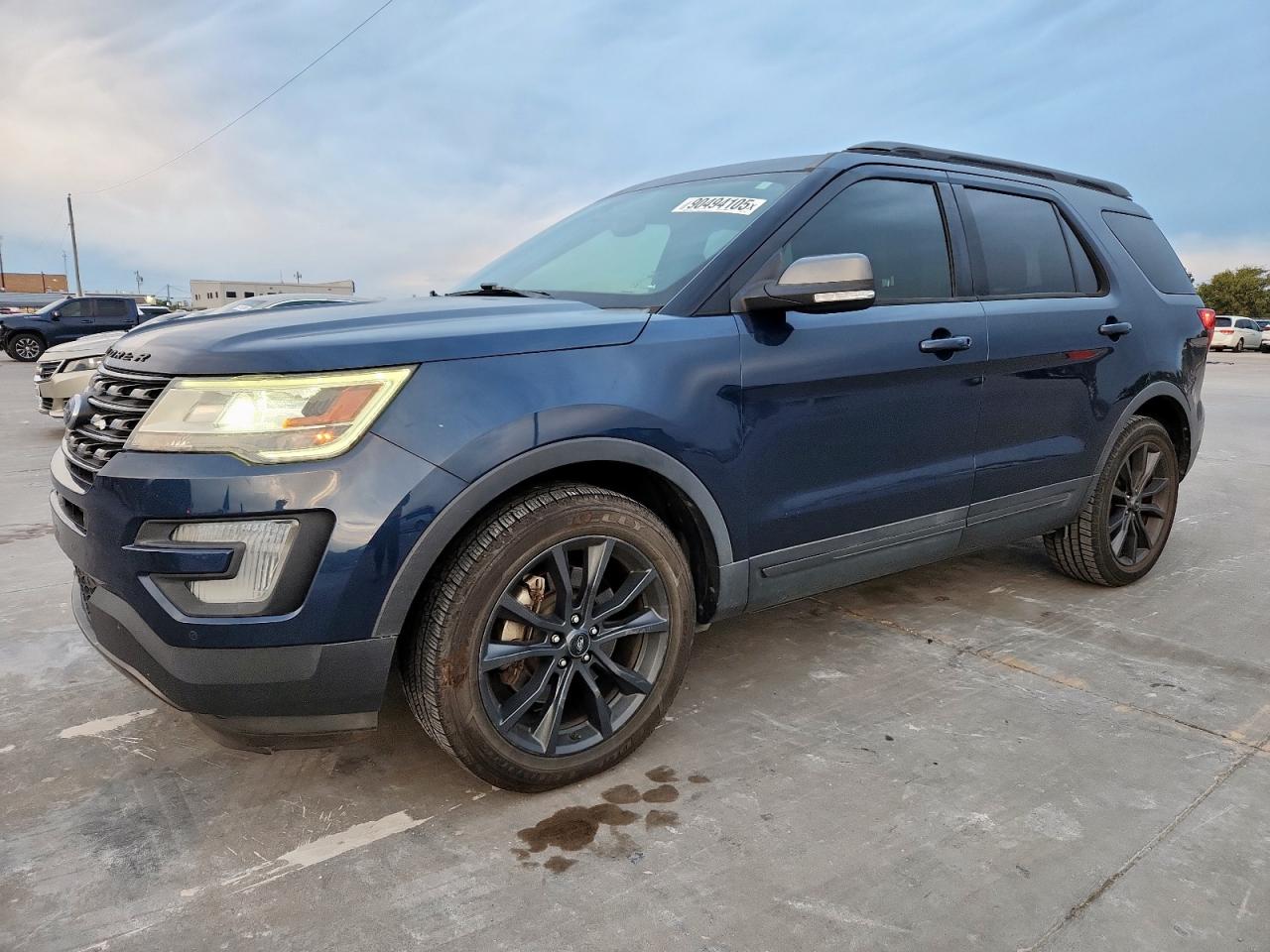 FORD EXPLORER XLT