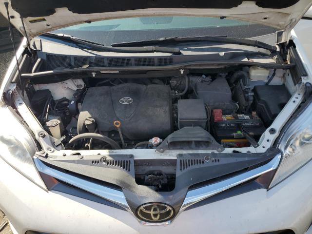 2019 TOYOTA SIENNA XLE #3303885769