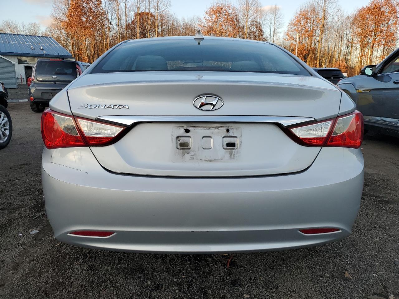 Lot #3304634939 2012 HYUNDAI SONATA GLS